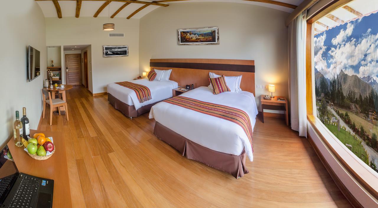 Taypikala Deluxe Valle Sagrado Urubamba Exteriör bild