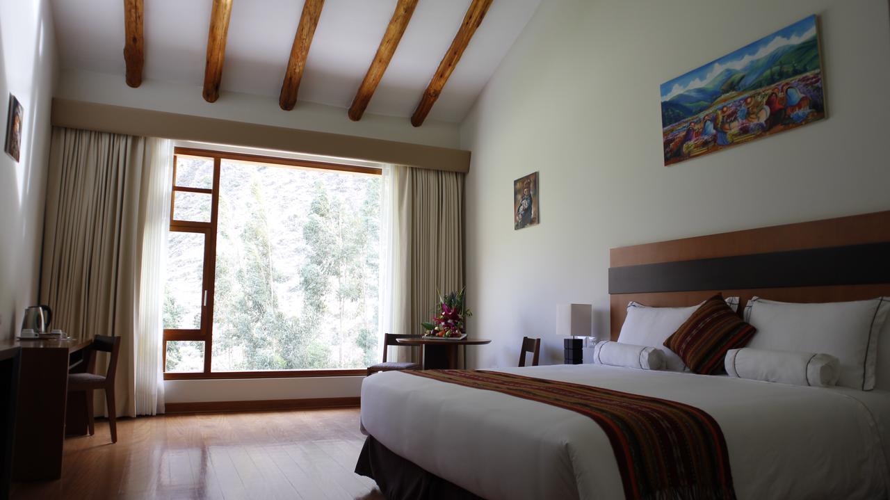 Taypikala Deluxe Valle Sagrado Urubamba Exteriör bild