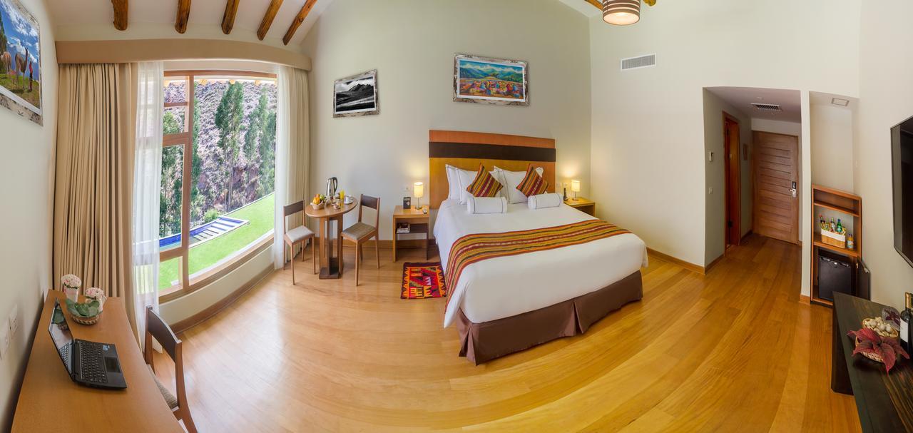 Taypikala Deluxe Valle Sagrado Urubamba Exteriör bild