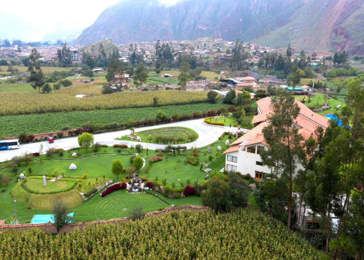 Taypikala Deluxe Valle Sagrado Urubamba Exteriör bild