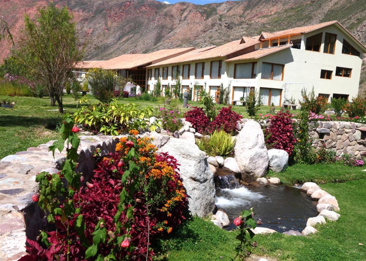 Taypikala Deluxe Valle Sagrado Urubamba Exteriör bild